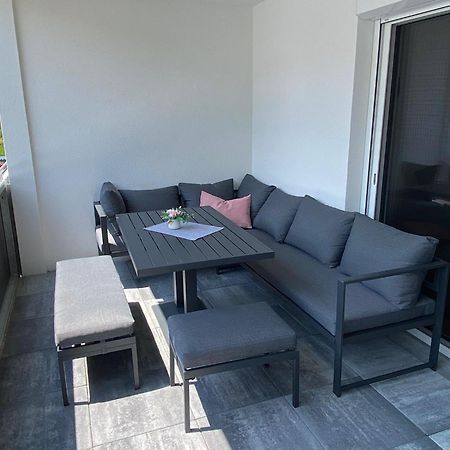 Wunderschoene, Neue Wohnung Mit Grosser Terrasse Ebenthal (Klagenfurt-Land) Exterior foto