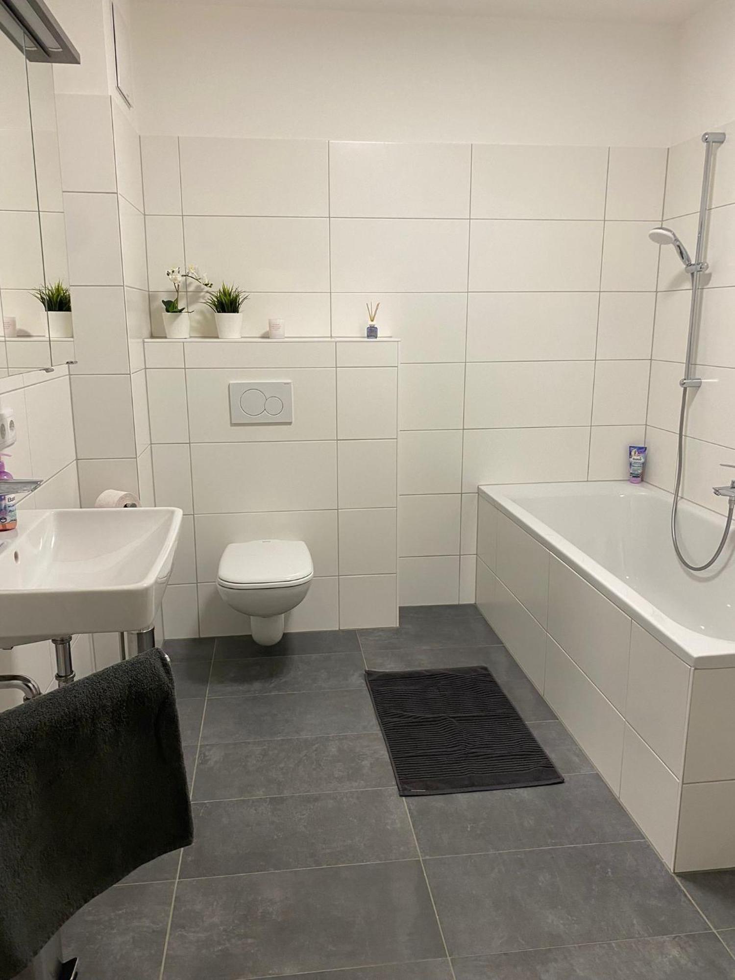 Wunderschoene, Neue Wohnung Mit Grosser Terrasse Ebenthal (Klagenfurt-Land) Exterior foto